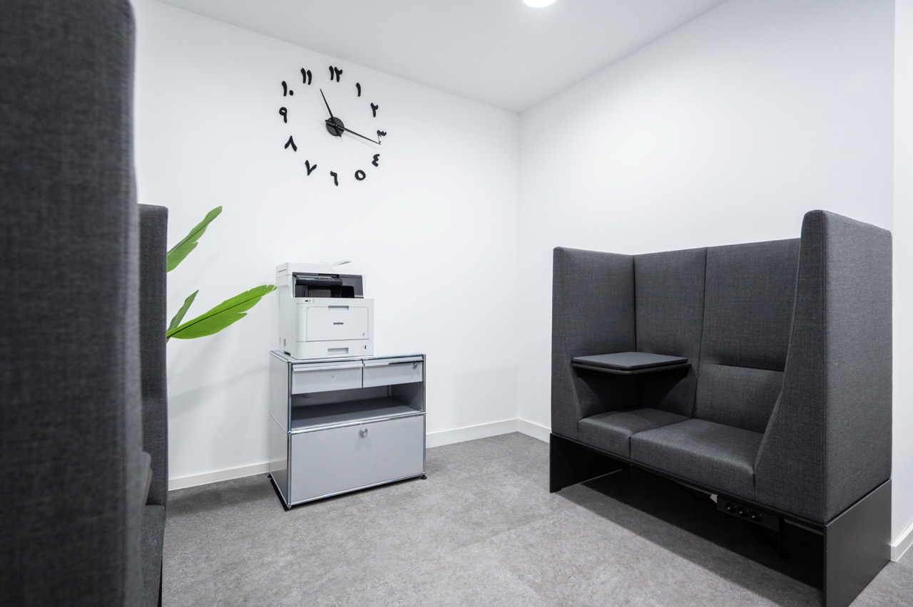 Lounge — Monheim Rheinpromenade 13